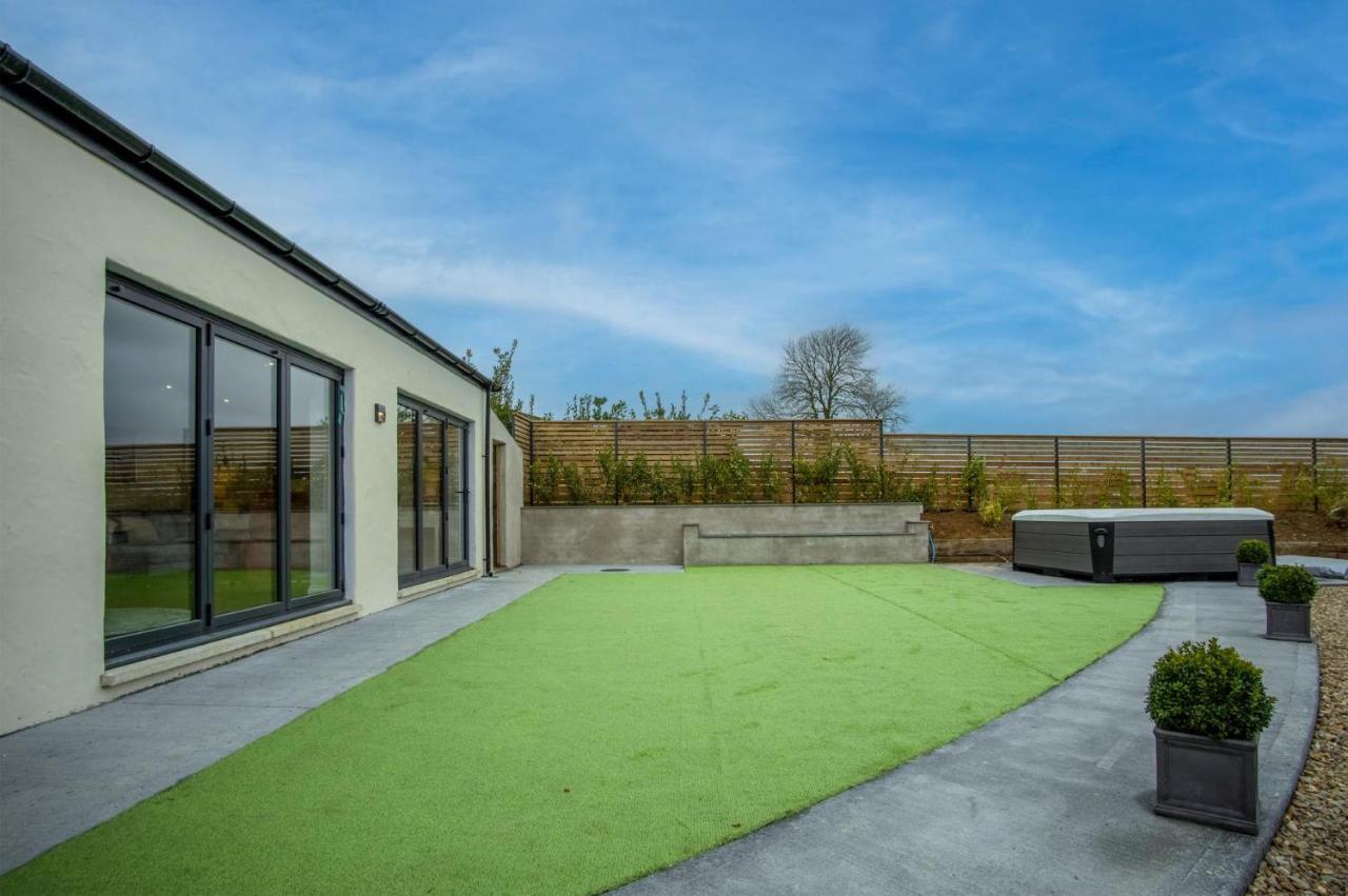 Kiln Park Farmhouse - 4 Bedroom Cottage - 纳伯斯 外观 照片