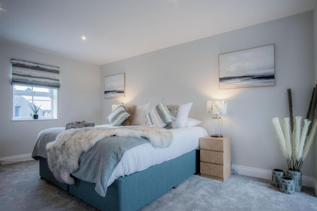 Kiln Park Farmhouse - 4 Bedroom Cottage - 纳伯斯 外观 照片