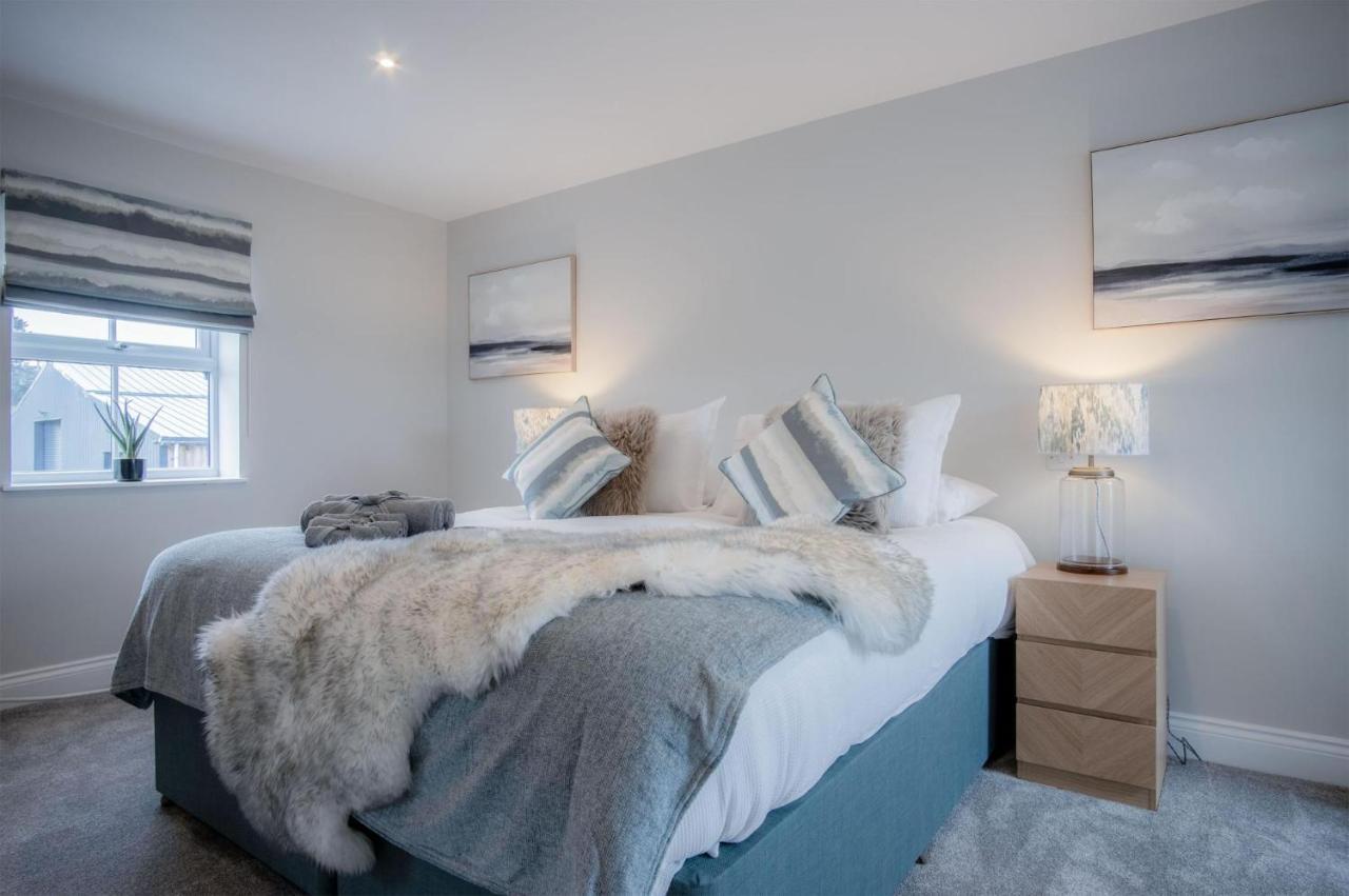 Kiln Park Farmhouse - 4 Bedroom Cottage - 纳伯斯 外观 照片